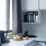 Arc de Triomphe&Trocadéro Square - Paris Vacation Rentals